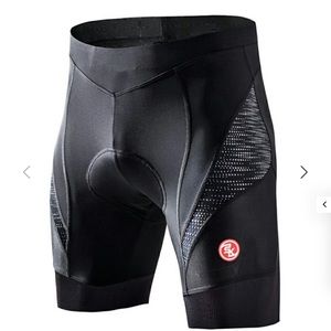souke cycling shorts men NWT